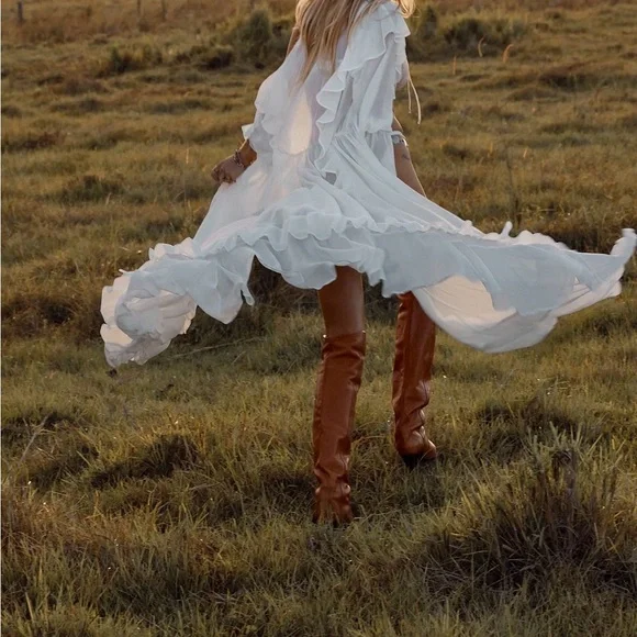 Homebodii Persephone Robe - White